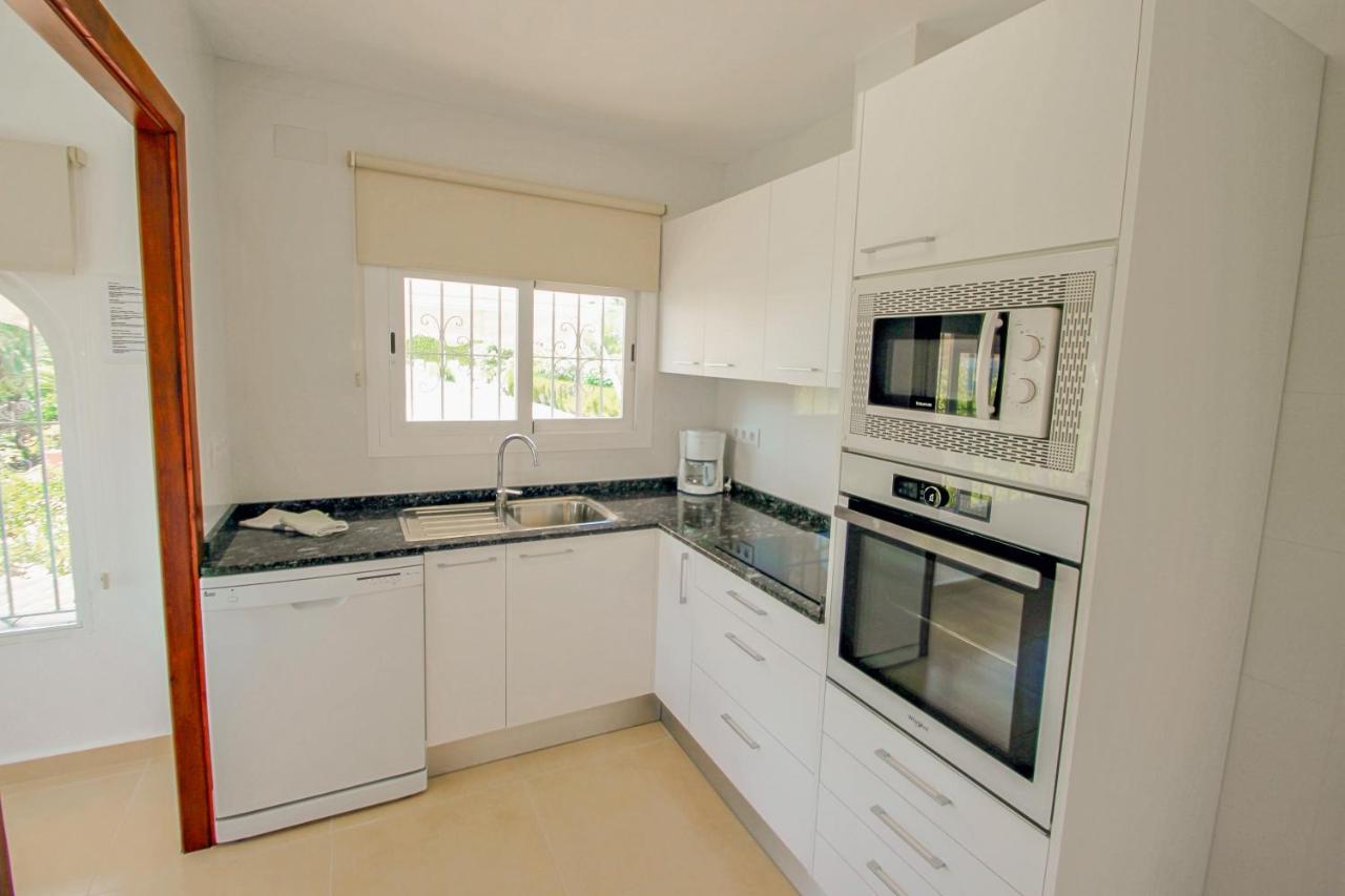 Tere - Holiday Home With Private Swimming Pool In Calpe Esterno foto