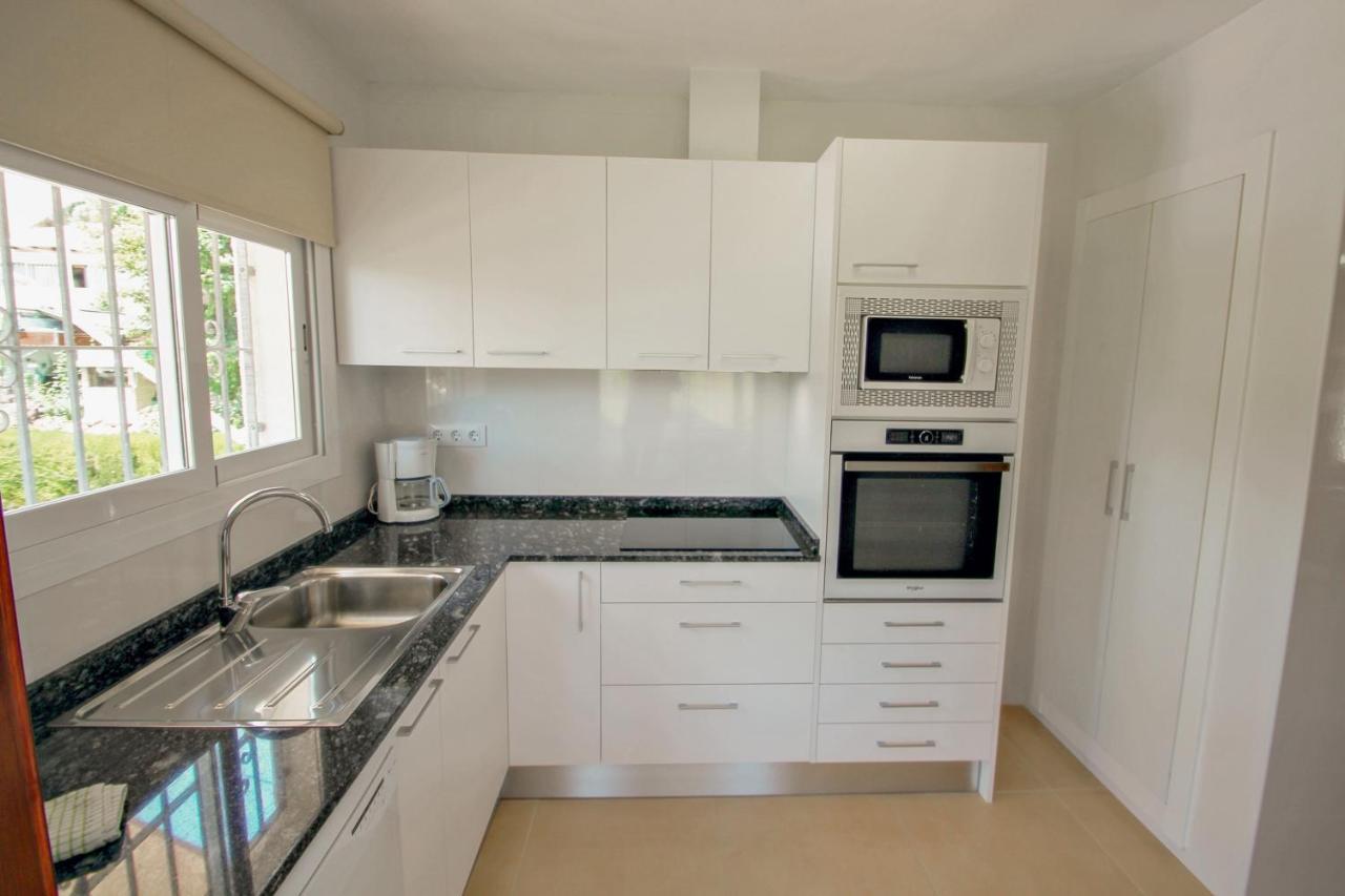 Tere - Holiday Home With Private Swimming Pool In Calpe Esterno foto
